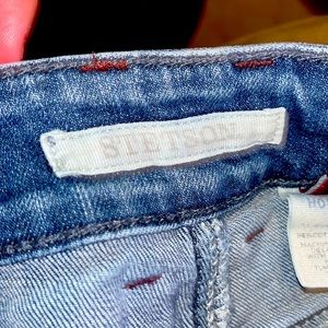 Stetson jeans for sale! Really good condition, low wasted dark/medium wash.